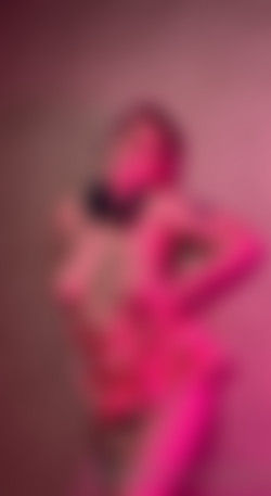 [OnlyFans.com] Cutie_Cabani - SiteRip 8.2.2023/2346588470_3.gif