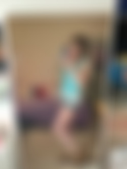 3. Short Skirt Weather/2023-04-03_Short_Skirt_Weather (12).jpg