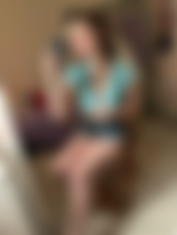 3. Short Skirt Weather/2023-04-03_Short_Skirt_Weather (34).jpg