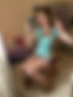 3. Short Skirt Weather/2023-04-03_Short_Skirt_Weather (35).jpg