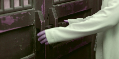 九义人.Faithful.S01.2023.2160p.WEB-DL.H265.DV.DDP5.1-ADWeb/九义人.Faithful.S01E13.2023.2160p.WEB-DL.H265.DV.DDP2.0-ADWeb.mp4