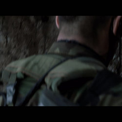 Tears.of.the.Sun.2003.BluRay.1080p.DTS-HD.MA.5.1.MPEG-2.REMUX-FraMeSToR.mkv